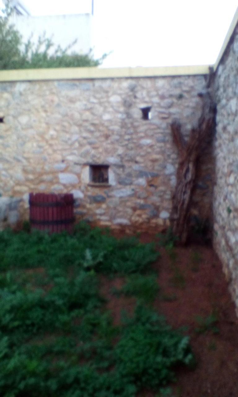 ホテル Lepa Kuca Spáta エクステリア 写真